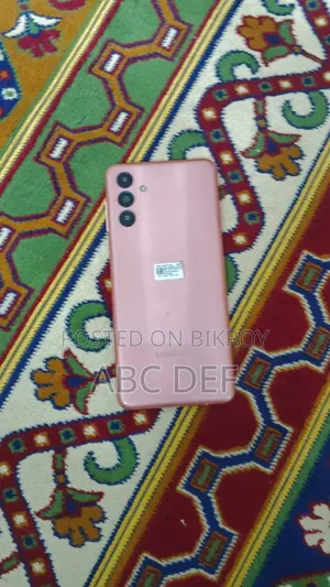 স্যামসাং গ্যালাক্সি এ০৪এস ৬৪ জিবি গোলাপি