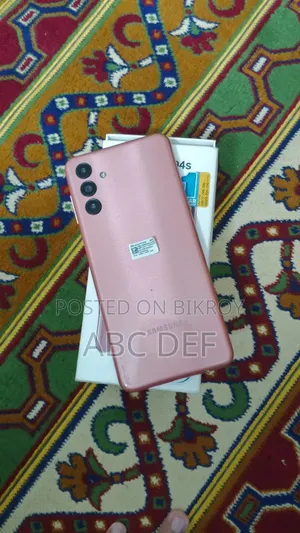স্যামসাং গ্যালাক্সি এ০৪এস ৬৪ জিবি গোলাপি