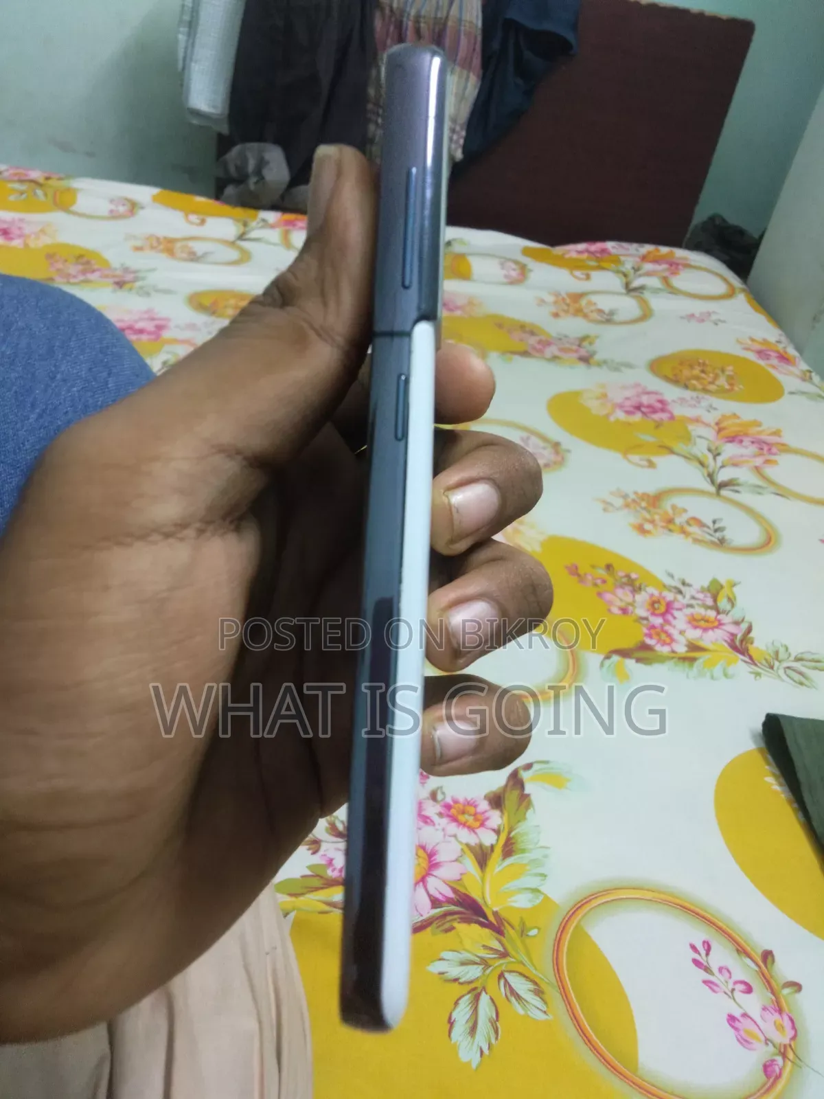 স্যামসাং গ্যালাক্সি এস২১ ৫জি ১২৮ জিবি সাদা