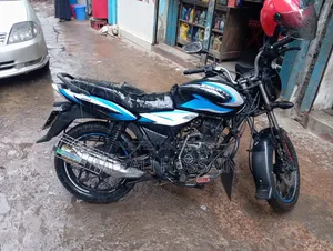 Bajaj Discover 125 2025 Blue