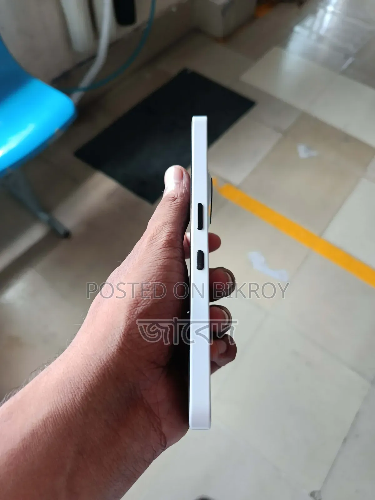 নাথিং ফোন ৩এ ১২৮ জিবি সাদা
