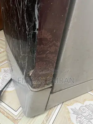 একটি ফ্রিজ বিক্রি হবে