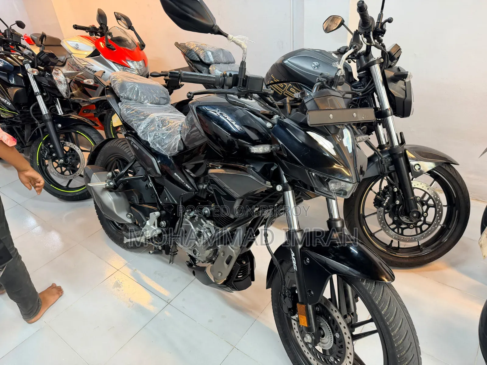 Hero Xtreme 125R 2025 Black