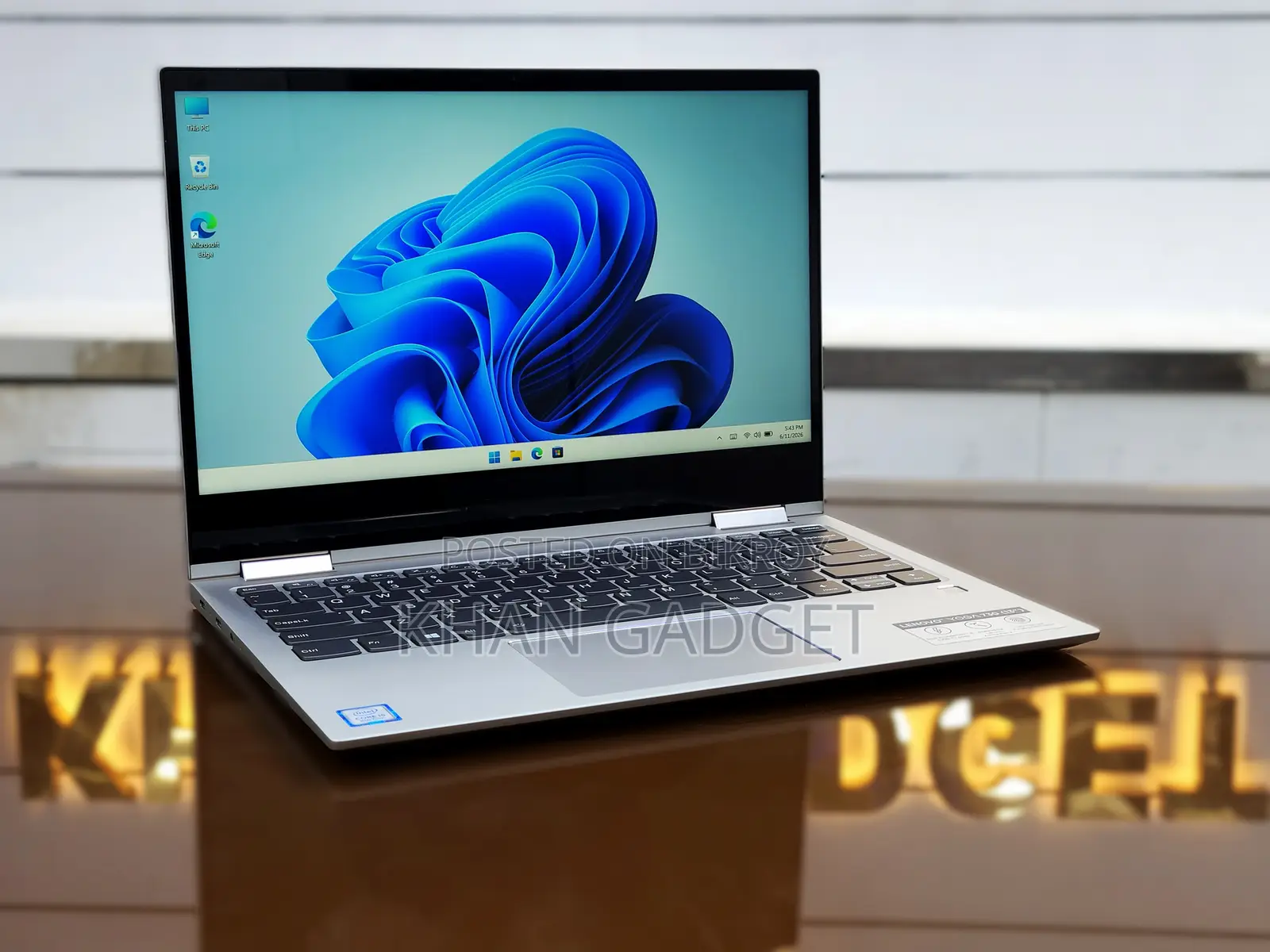 Laptop Lenovo Yoga 730 8GB Intel Core i5 SSD 256GB