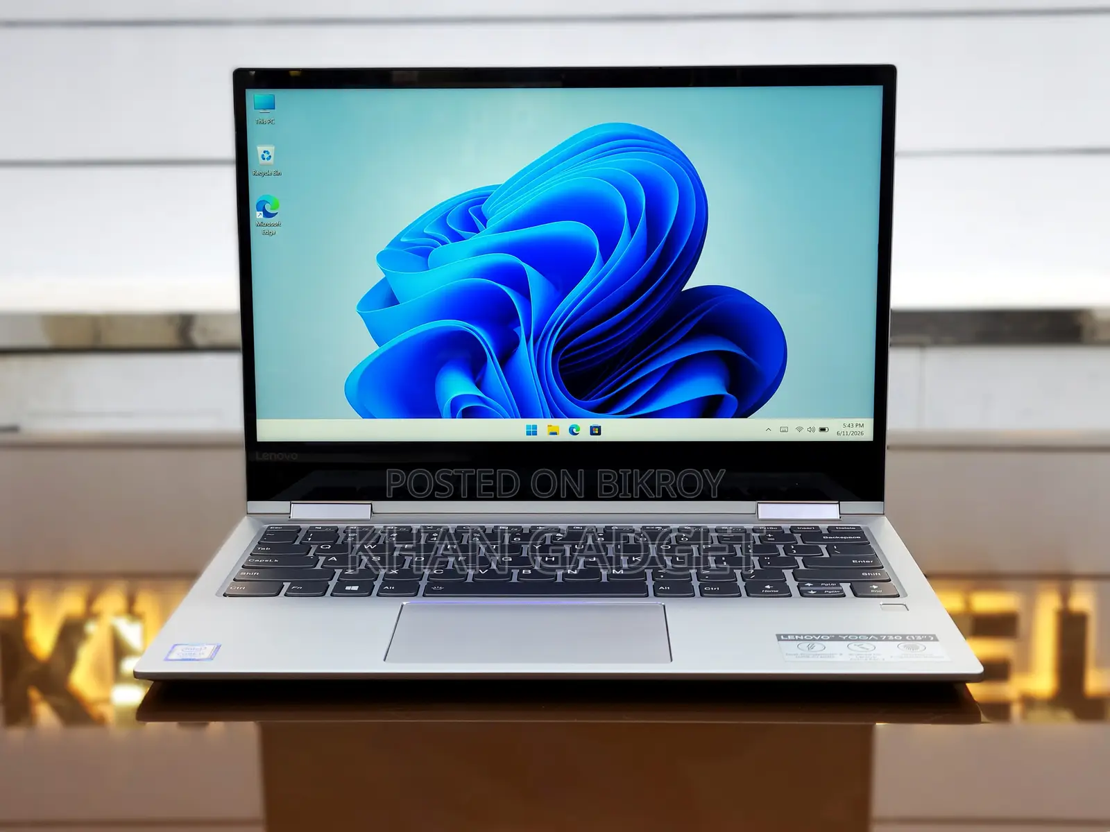 Laptop Lenovo Yoga 730 8GB Intel Core i5 SSD 256GB
