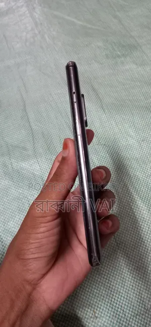 ওয়ানপ্লাস ৭ ১২৮ জিবি ব্ল্যাক