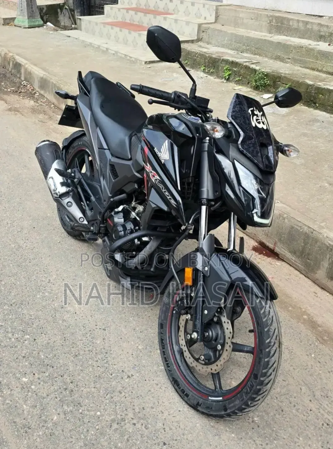 হোন্ডা এক্স-ব্লেড ১৬০ ২০২৩ ব্ল্যাক