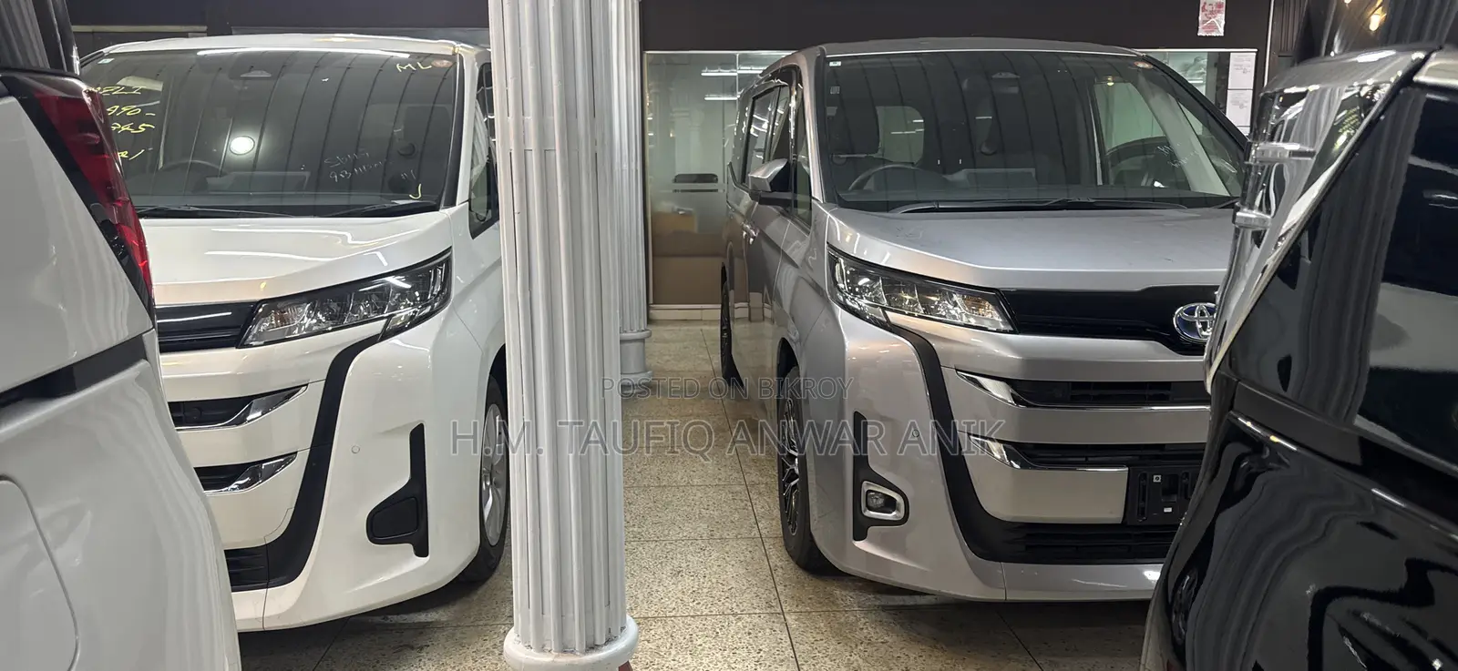 Toyota Noah 2022 Pearl