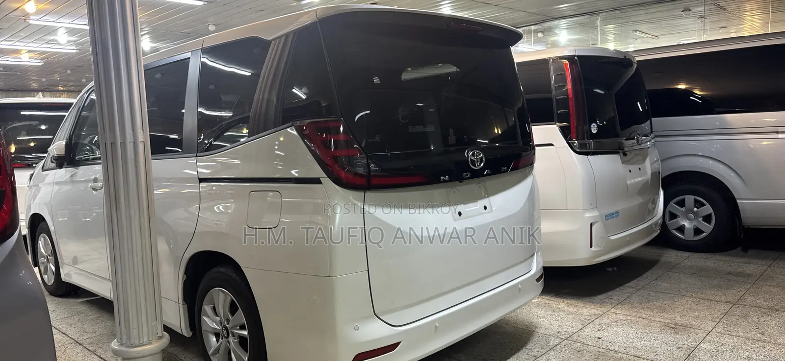 Toyota Noah 2022 Pearl
