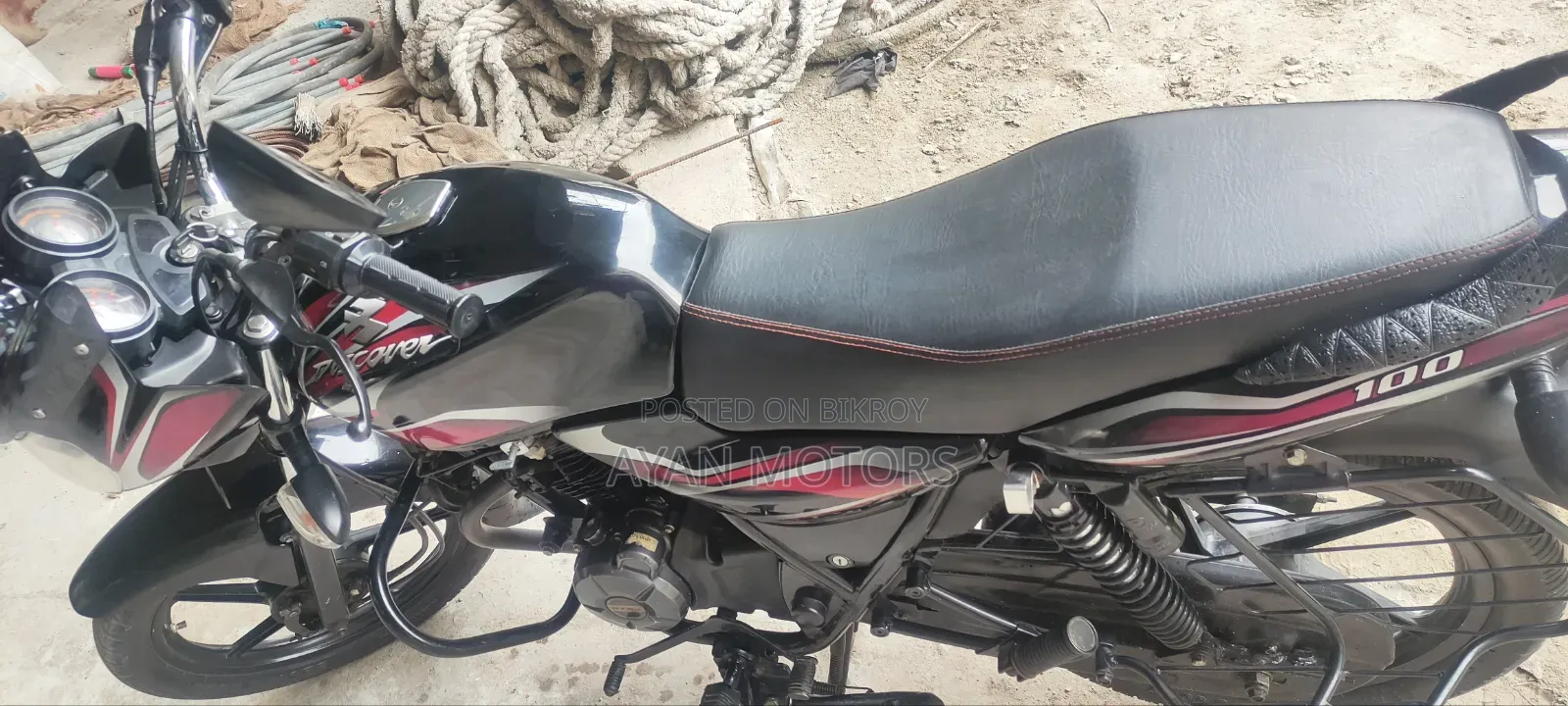 Bajaj Discover 100 2017 Black