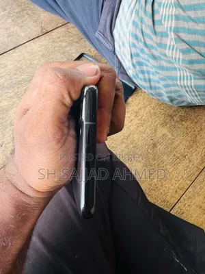 স্যামসাং গ্যালাক্সি এস২১+ ৫জি ১২৮ জিবি ব্ল্যাক