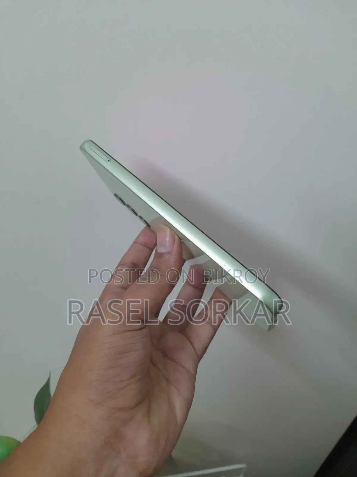স্যামসাং গ্যালাক্সি এ২৪ ১২৮ জিবি সাদা