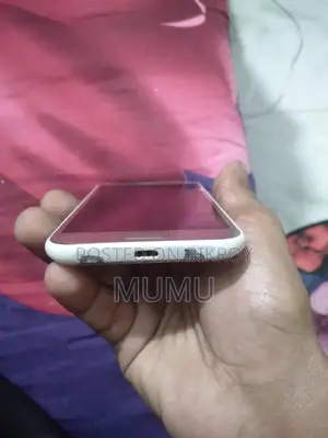 Samsung Galaxy J2 8 GB Silver