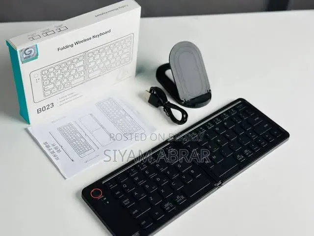 Gearup B023 Rechargeable Ultra Slim Folding Pocket Bluetooth Keyboard