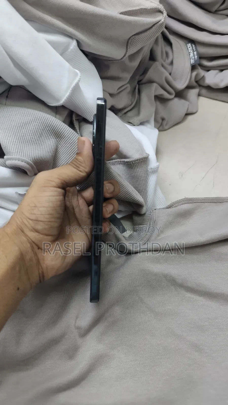 টেকনো ক্যামন ৩০ ২৫৬ জিবি ব্ল্যাক