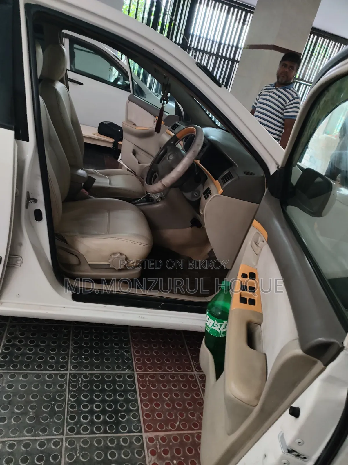 Toyota Corolla 2005 White