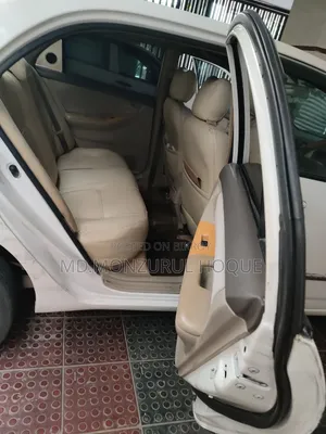 Toyota Corolla 2005 White
