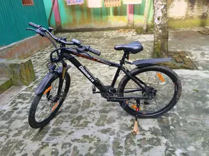 নিউ হিরো হাঙ্ক ২০২৬ ব্ল্যাক