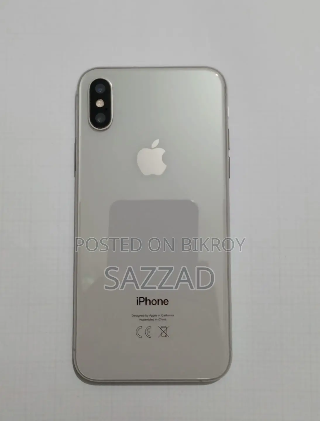 অ্যাপল আইফোন এক্সএস ২৫৬ জিবি হোয়াইট