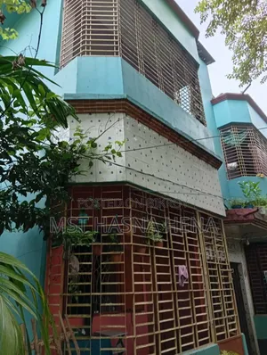 7 Bedroom House in Setubandhan, Puthia for Sale
