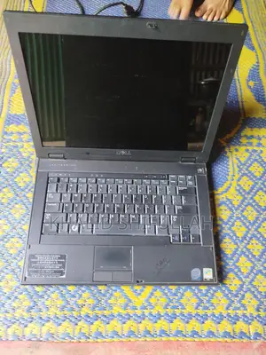 Laptop Dell Latitude 15 E5540 2GB Intel Core M2 HDD 128GB