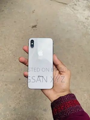 অ্যাপল আইফোন এক্স ২৫৬ জিবি হোয়াইট