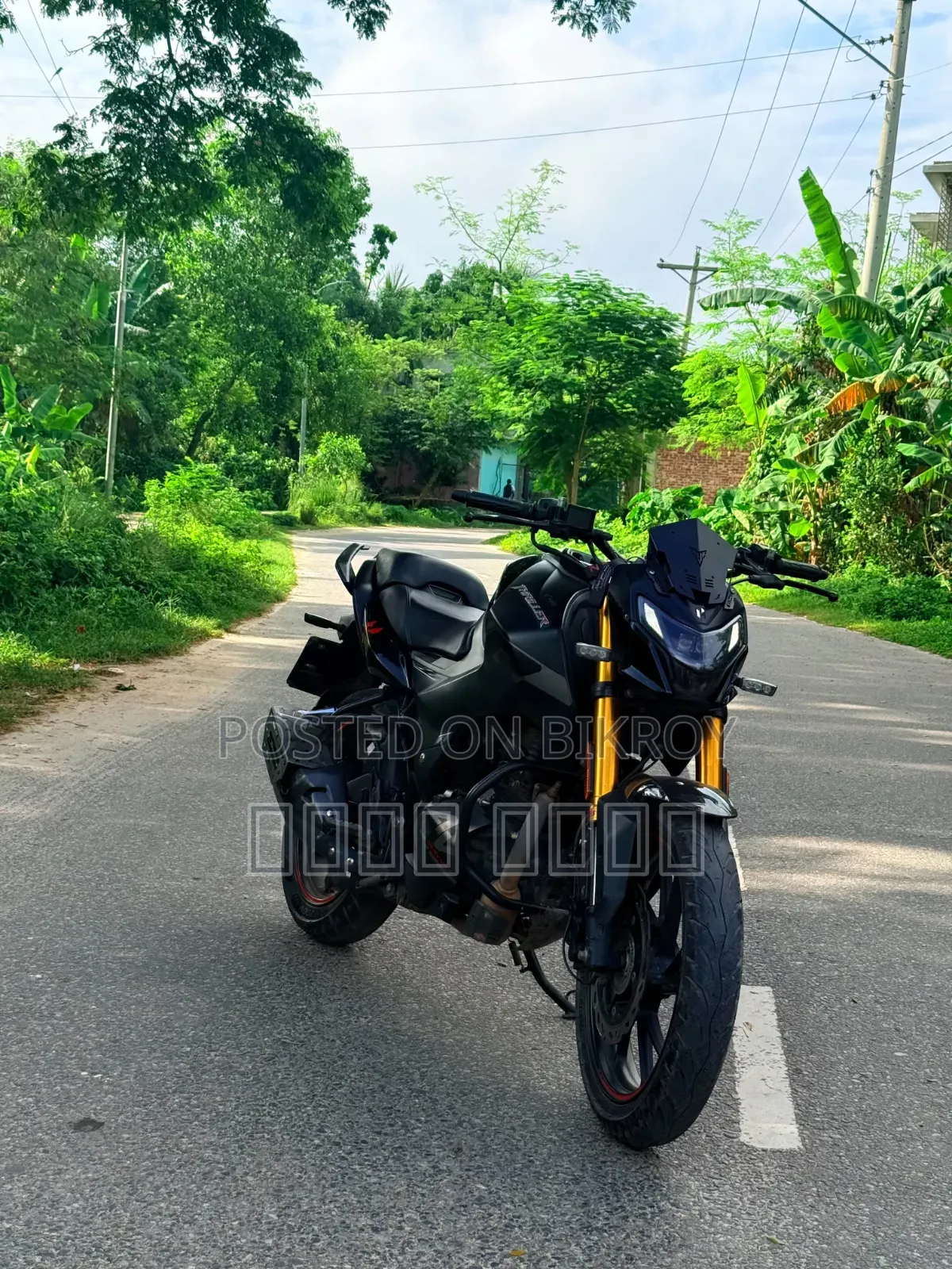 Hero Thriller 160R 4V 2024 Black