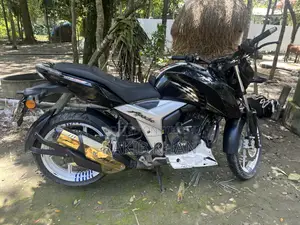 TVS Apache RTR 160 4V 2020 Black
