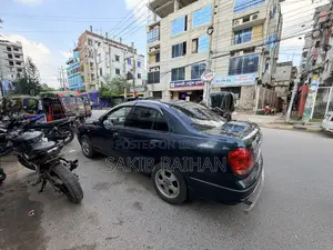 নিসান সানি ২০০৫ ব্লু