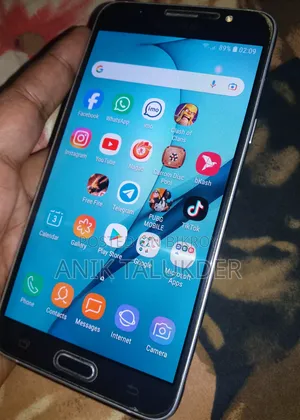 Samsung Galaxy J7 Core 16 GB Black