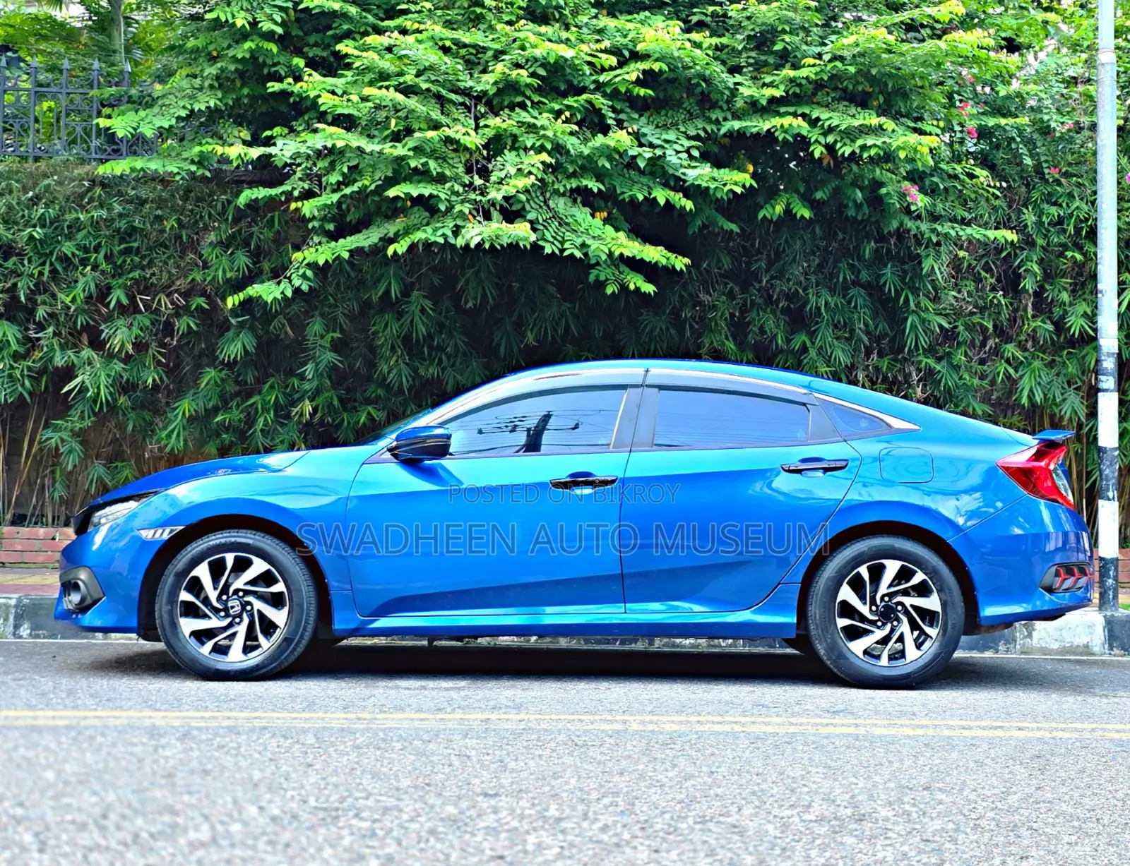 Honda Civic 2017 Blue