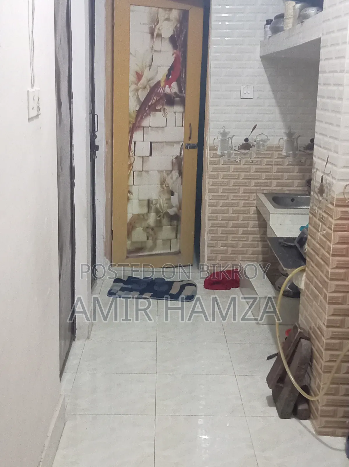 উত্তরায় আসবাবপত্রসহ মিনি ফ্ল্যাট বিক্রয়ের জন্য