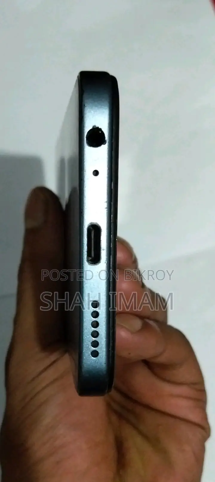 Walton Orbit Y71 64GB