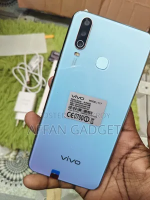 Vivo Y17 256 GB Blue