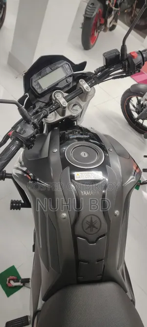 Yamaha FZS V2 2025 Black