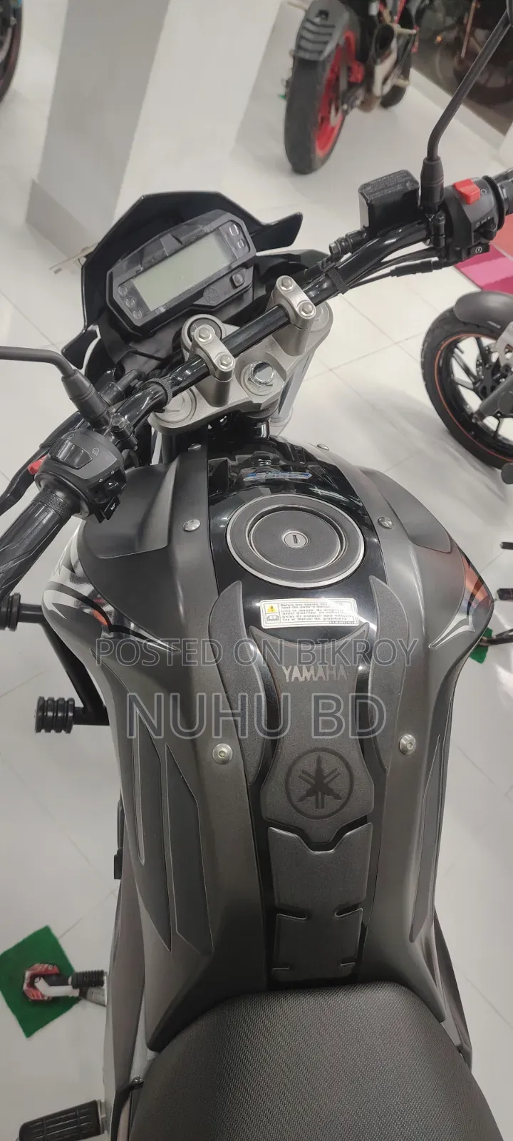 Yamaha FZS V2 2025 Black