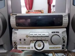 Sony STR-V5500