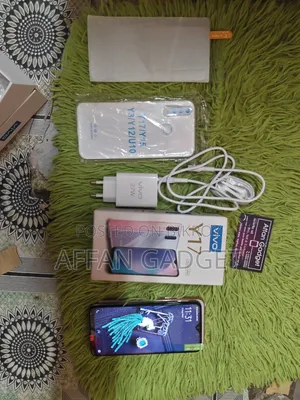Vivo Y17 256 GB Pink