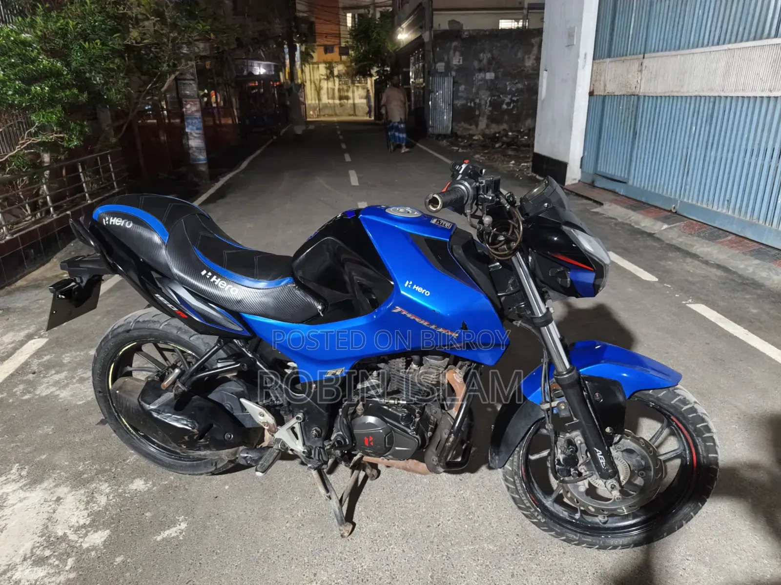 Hero Thriller 160R 2021 Blue