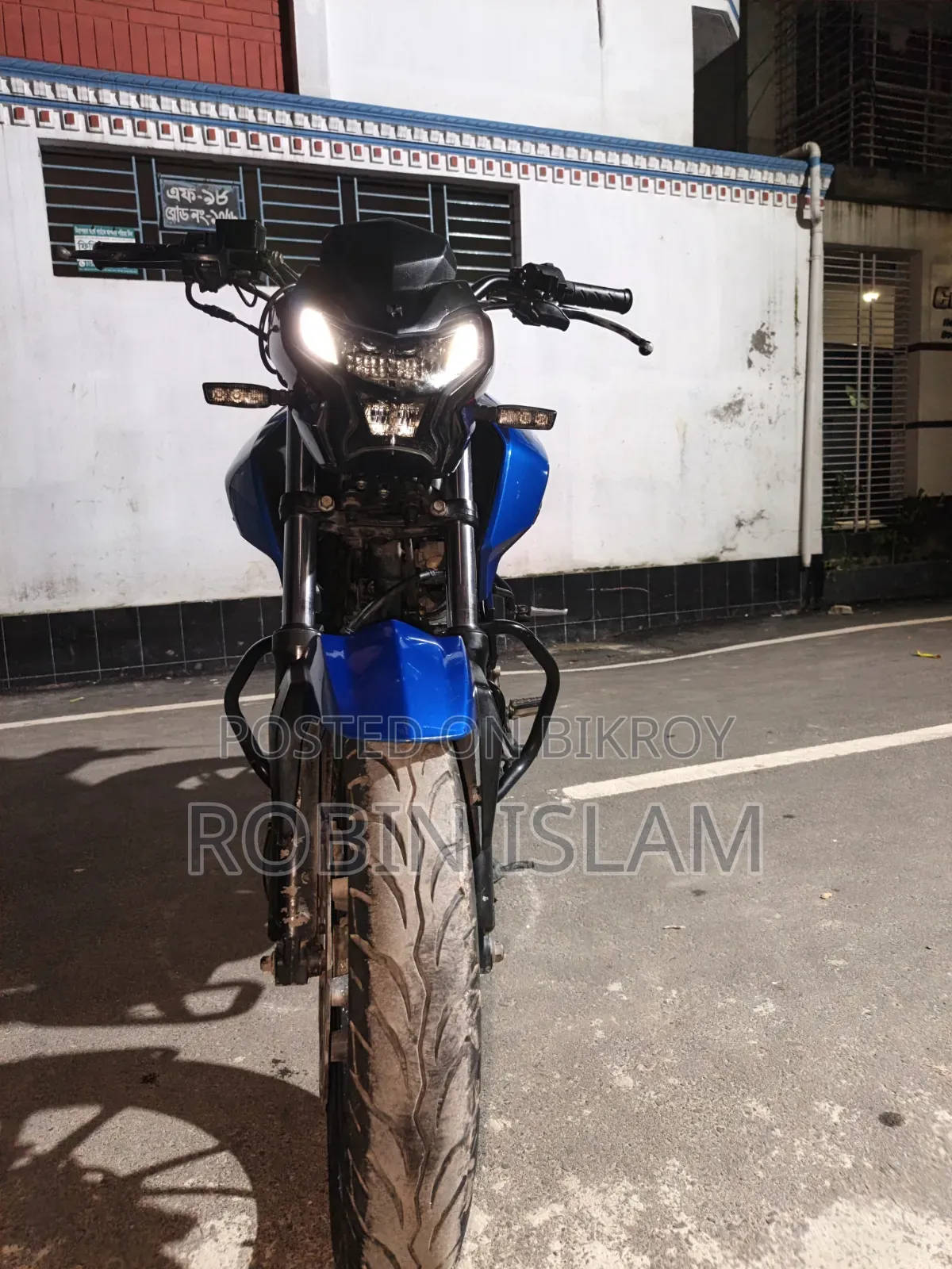 Hero Thriller 160R 2021 Blue