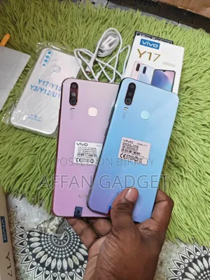 Vivo Y17 256 GB Pink