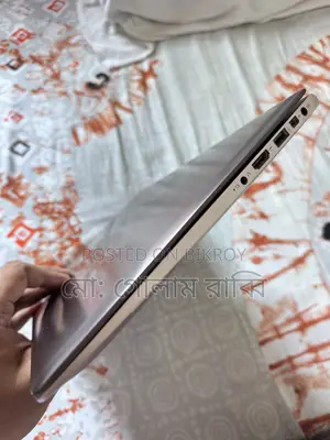 ল্যাপটপ আসুস UX305LA ৮ জিবি Intel Core I5 এইচডিসিপি ৪টি
