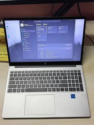 New Laptop HP EliteBook 840 G8 8GB Intel SSD 512GB