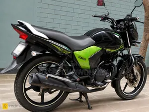 ইয়ামাহা সালুটো ১২৫ ২০১৬ কালো