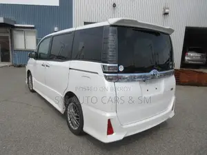Toyota Voxy Hybrid ZS Kirameki III 2WD 7-Seater 2021 Pearl