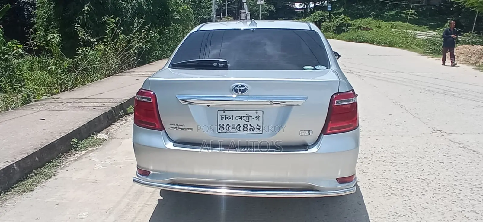 টয়োটা অ্যাক্সিও ২০১৫ ব্ল্যাক