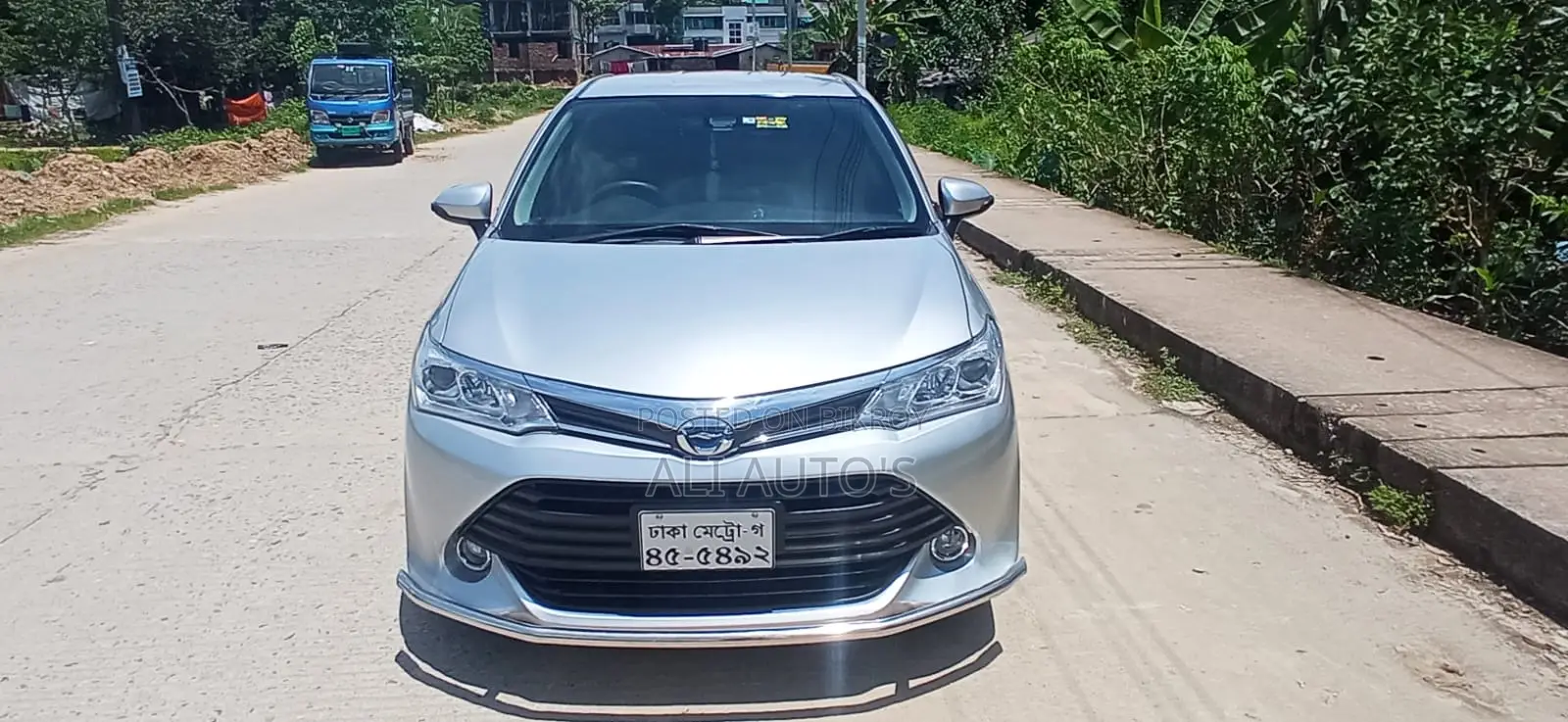 টয়োটা অ্যাক্সিও ২০১৫ ব্ল্যাক