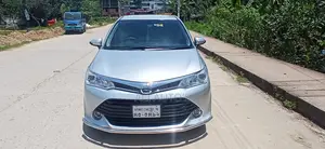 টয়োটা অ্যাক্সিও ২০১৫ ব্ল্যাক