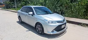 টয়োটা অ্যাক্সিও ২০১৫ ব্ল্যাক