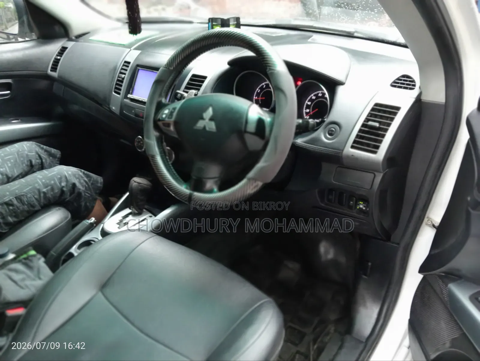 Mitsubishi Outlander Sport SE 2011 Pearl